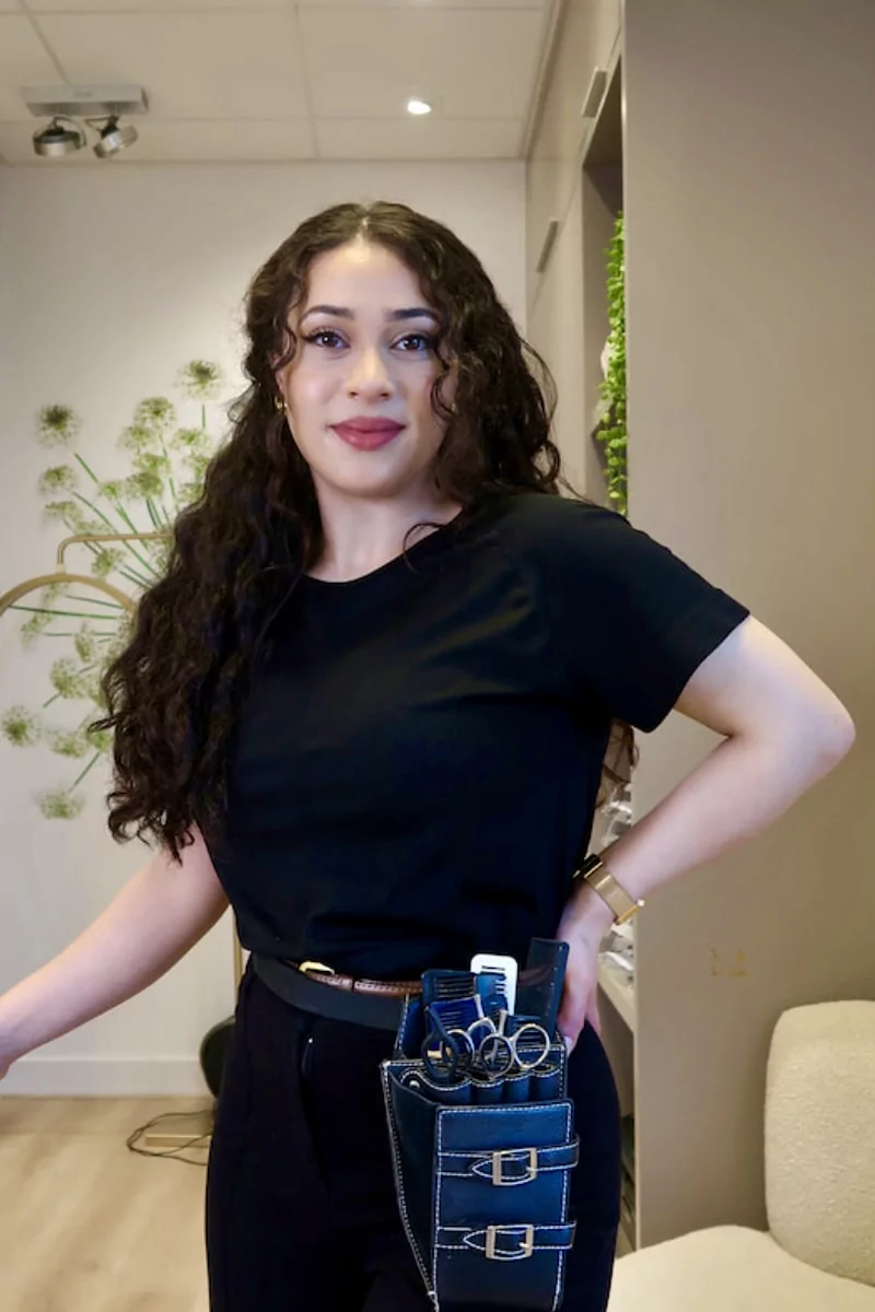 Een foto van Amal van Eleva salon